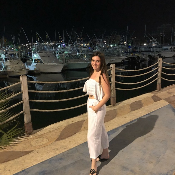 Claire Fitzgerald - Picture 4 of 4